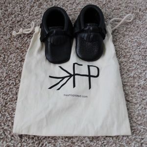 Freshly Picked Newborn Black Mocc